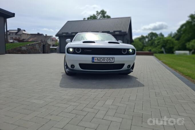 Dodge Challenger 3 generation [2th restyling] Coupe