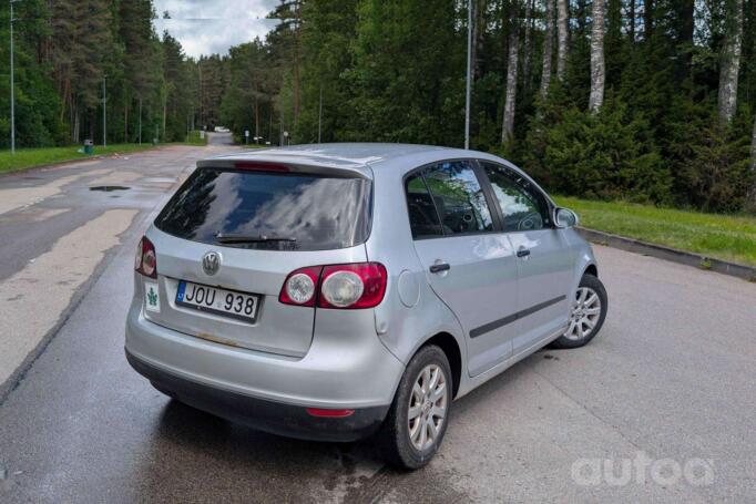 Volkswagen Golf Plus 1 generation