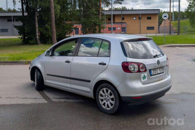 Volkswagen Golf Plus 1 generation