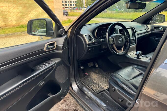 Jeep Grand Cherokee WK2 [restyling] SUV 5-doors