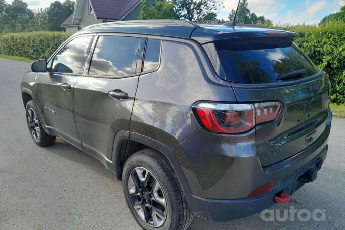 Jeep Compass 2 generation Crossover