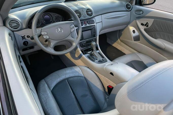 Mercedes-Benz CLK-Class C209 Cabriolet