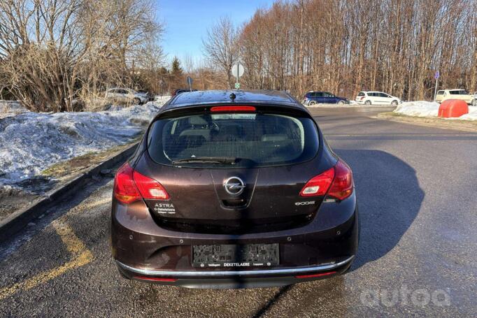 Opel Astra J [restyling] Hatchback 5-doors