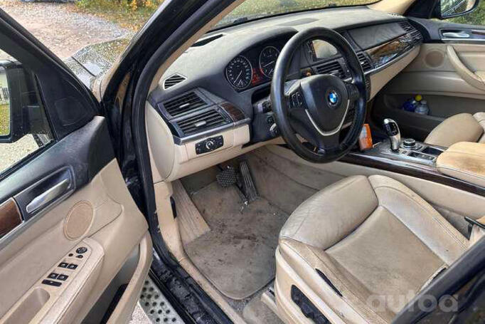 BMW X5 E70 [restyling] Crossover