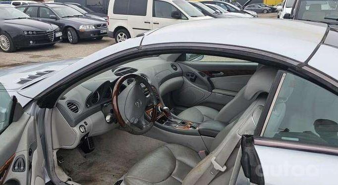 Mercedes-Benz SL-Class R230 Roadster