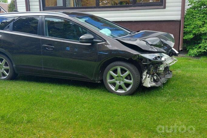 Honda Civic 9 generation [restyling] Tourer wagon
