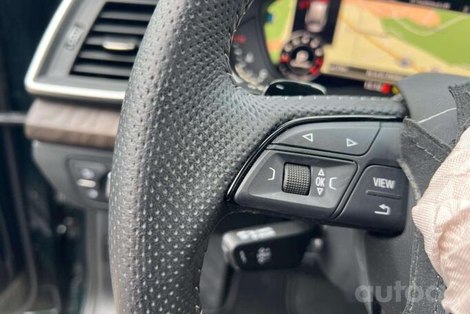 Audi Q5 8R [restyling] Crossover