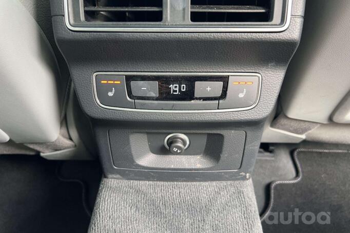 Audi Q5 8R [restyling] Crossover