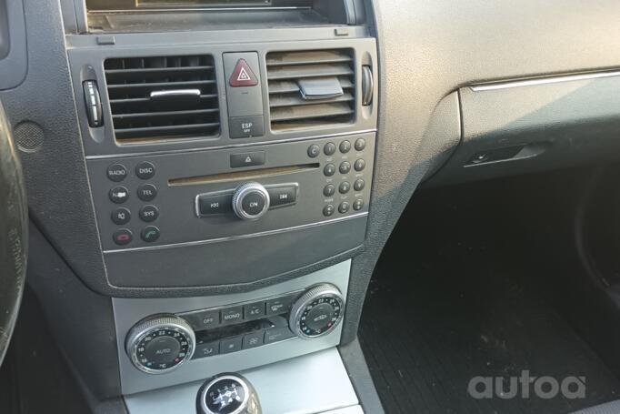 Mercedes-Benz C-Class W204/S204 wagon 5-doors