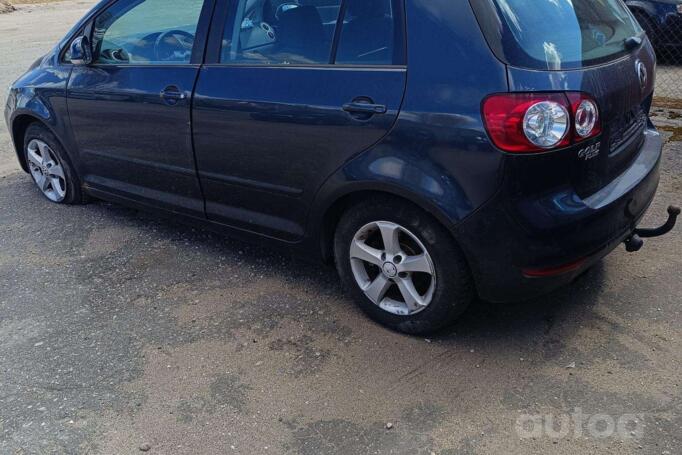 Volkswagen Golf Plus 2 generation