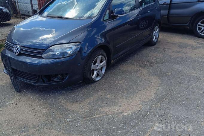 Volkswagen Golf Plus 2 generation