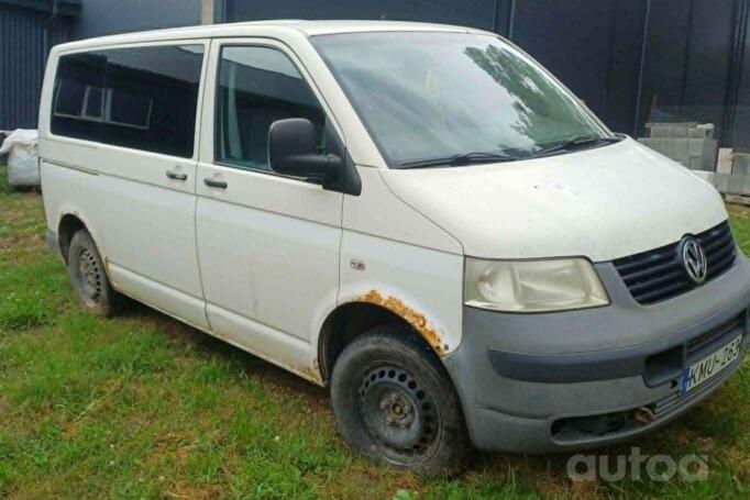 Volkswagen Transporter T5 Minivan 4-doors