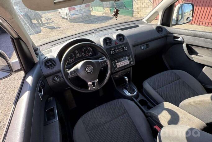 Volkswagen Caddy 3 generation [restyling] Tramper minivan 5-doors