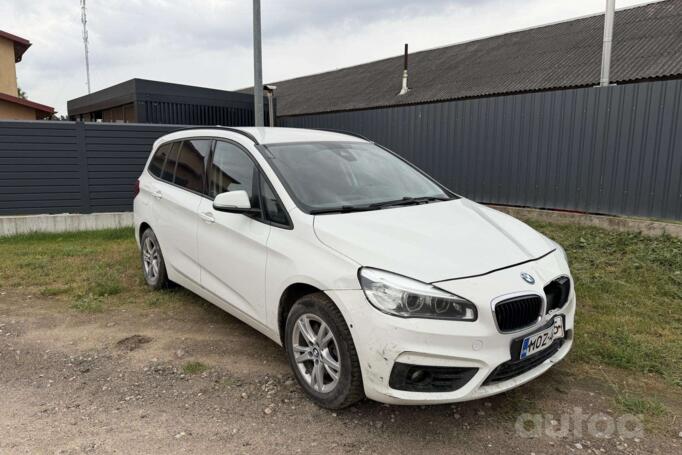 BMW 2 Series F44