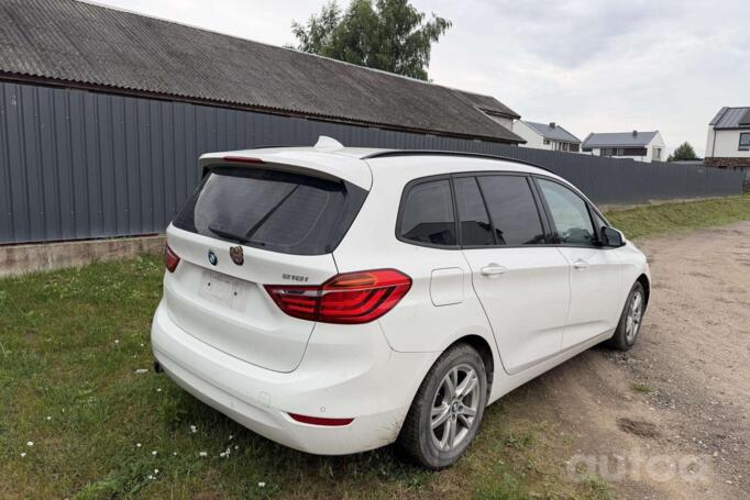BMW 2 Series F44