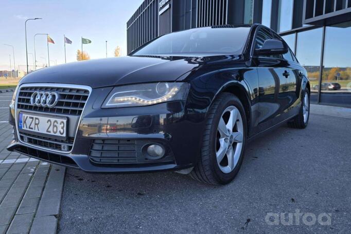 Audi A4 B8/8K Sedan 4-doors