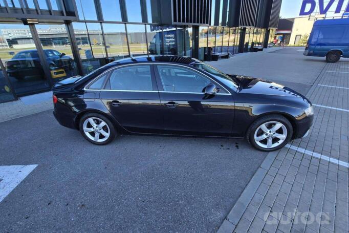 Audi A4 B8/8K Sedan 4-doors