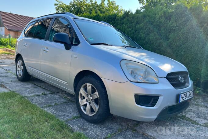 Kia Carens 3 generation Minivan