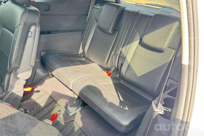 Volkswagen Atlas 1 generation
