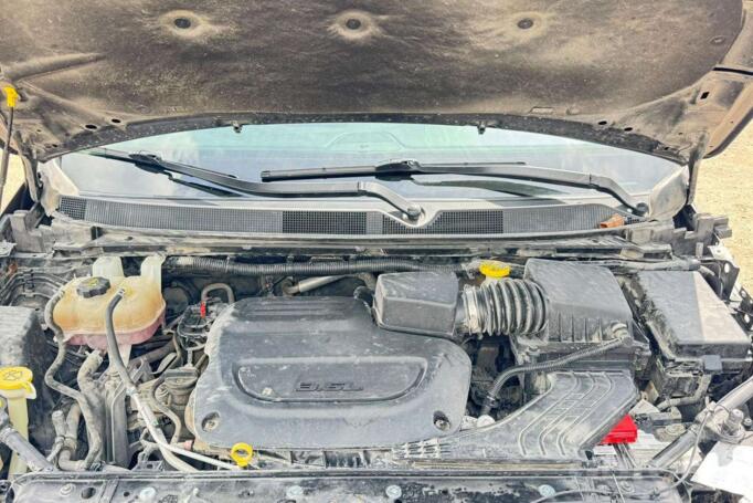 Chrysler Pacifica 2 generation Minivan