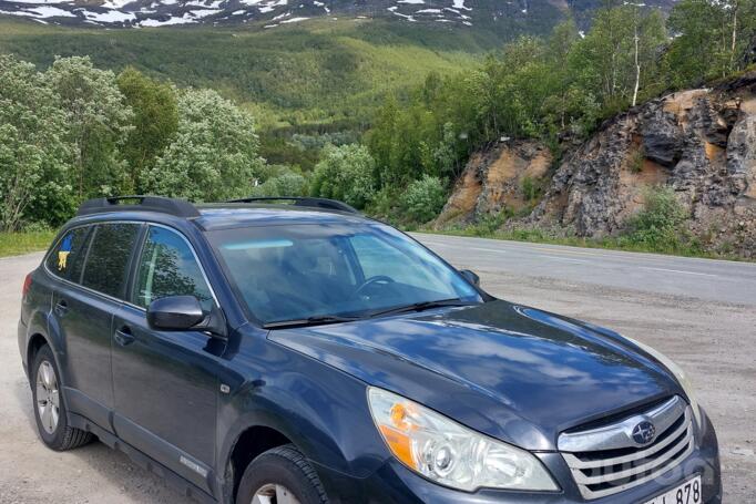 Subaru Outback 4 generation wagon