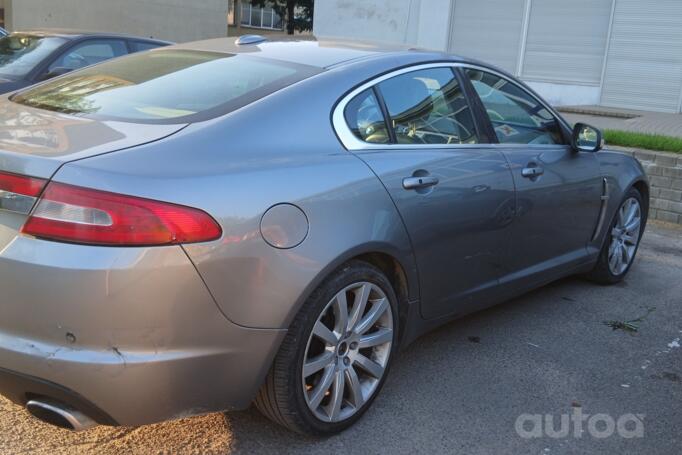 Jaguar XF X250 Sedan 4-doors