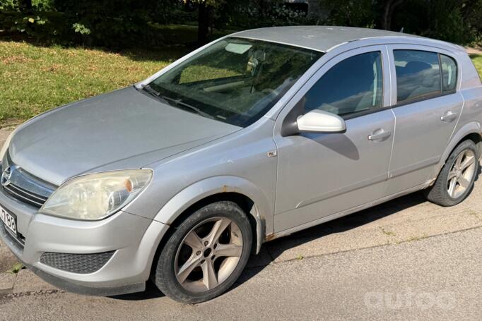 Opel Astra H [restyling]