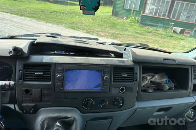 Ford Transit 3 generation