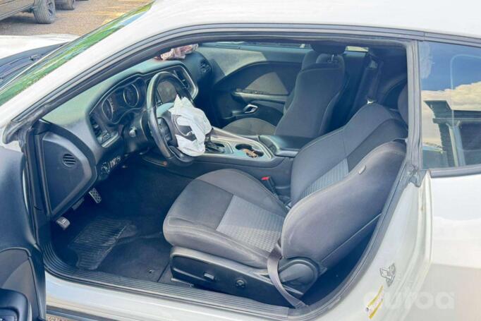 Dodge Challenger 3 generation [2th restyling] Coupe