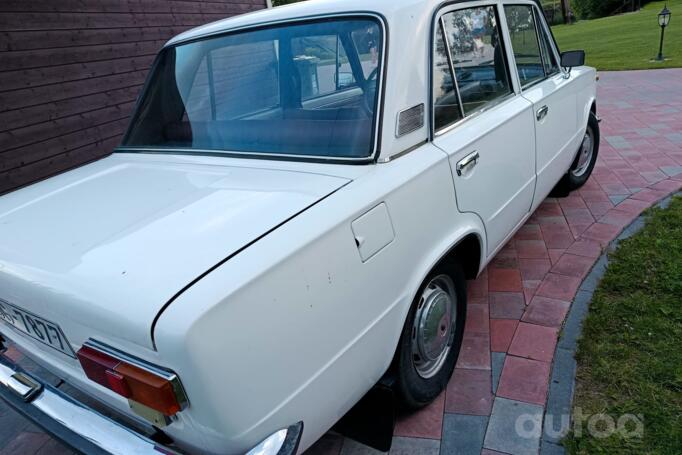 VAZ (Lada) 2101 1 generation Sedan