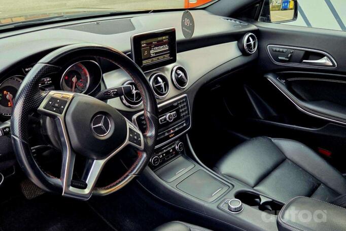 Mercedes-Benz CLA250 2014