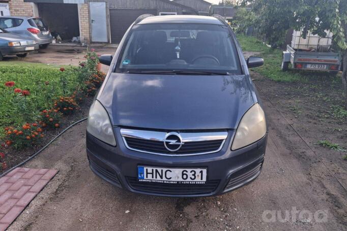 Opel Zafira B Minivan 5-doors
