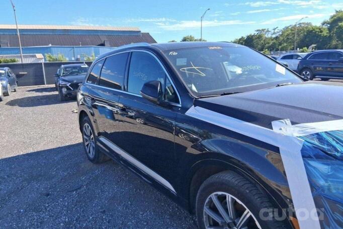Audi Q7 4M Crossover
