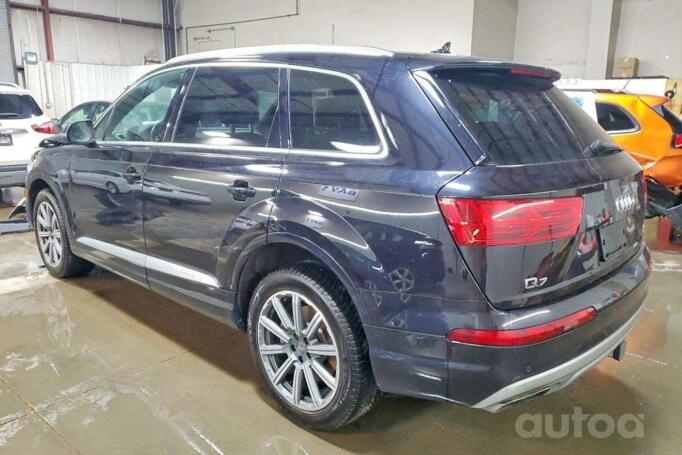 Audi Q7 4M Crossover