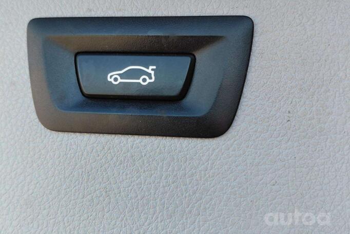 BMW 320 2013