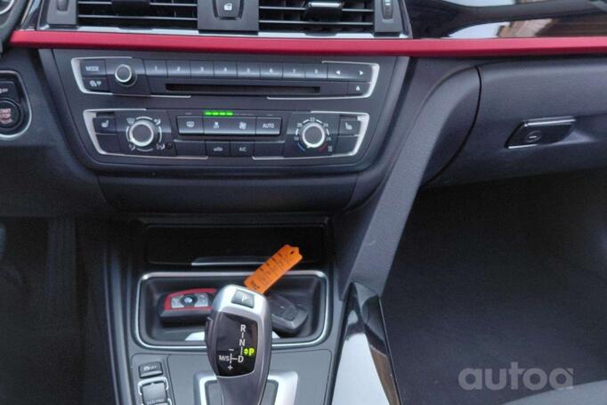 BMW 320 2013