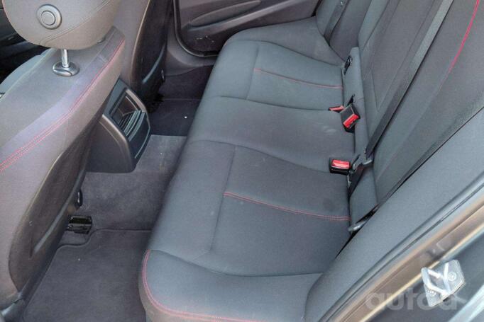 BMW 320 2013