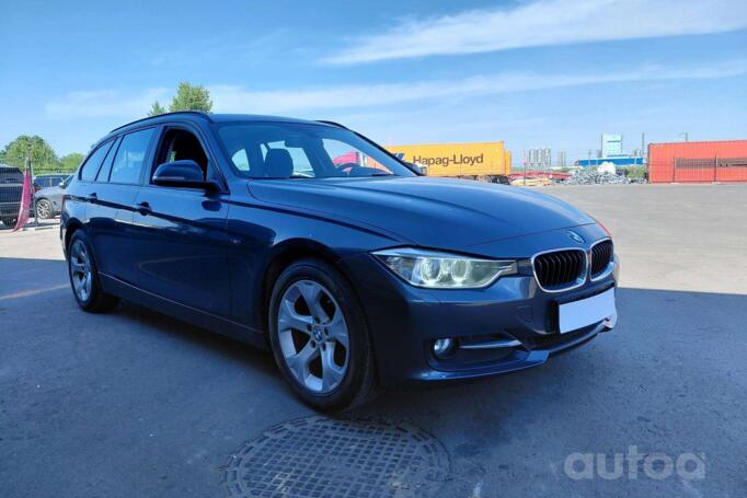 BMW 320 2013