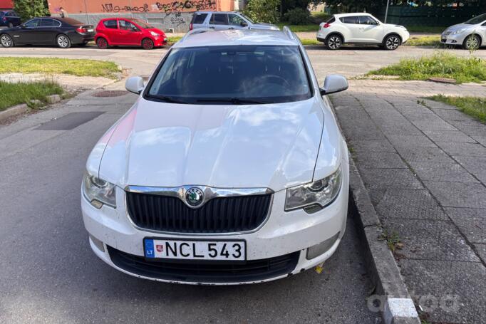 Skoda Superb 2012
