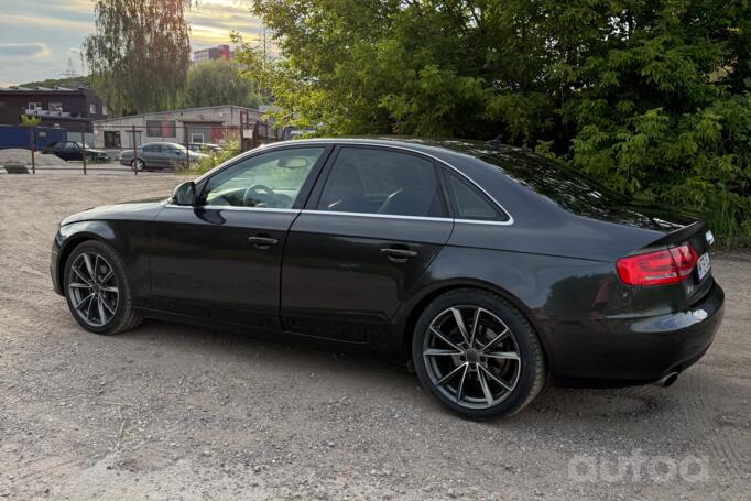 Audi A4 B8/8K Sedan 4-doors
