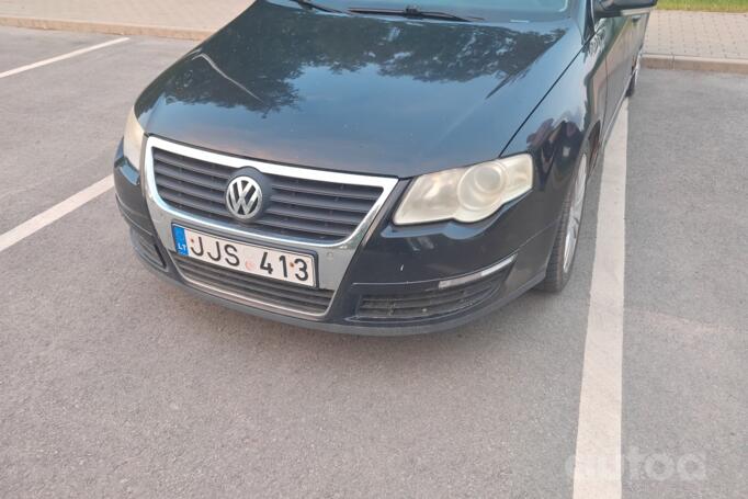 Volkswagen Passat B6 Sedan 4-doors