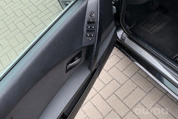 BMW 5 Series E60/E61 Touring wagon