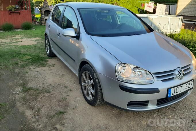 Volkswagen Golf 5 generation Hatchback 5-doors