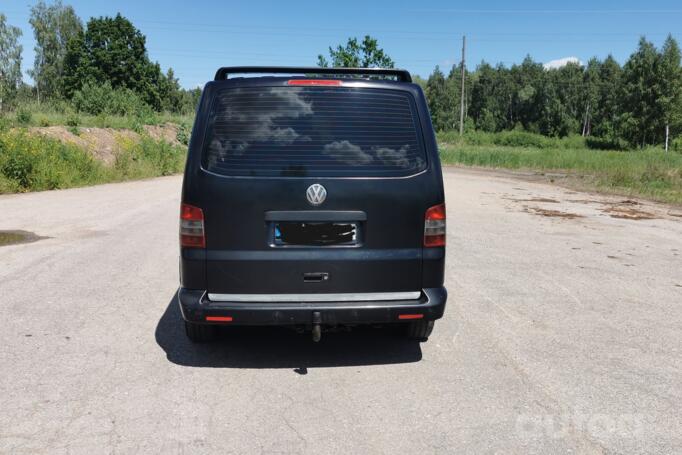 Volkswagen Transporter T5 Minivan 4-doors