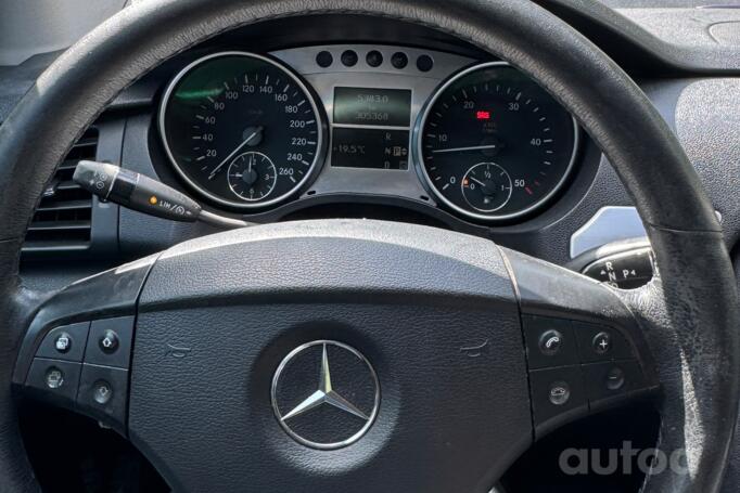 Mercedes-Benz R-Class W251 Minivan