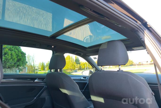 Volkswagen Golf 7 generation Variant wagon 5-doors
