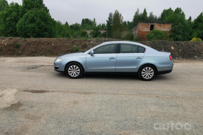 Volkswagen Passat B6 Sedan 4-doors