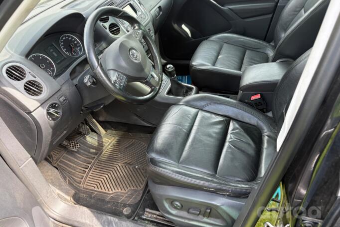 Volkswagen Tiguan 1 generation [restyling] Crossover