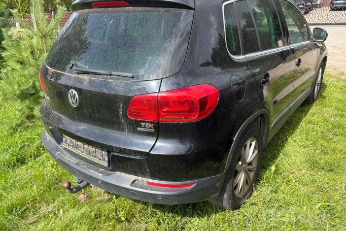 Volkswagen Tiguan 1 generation [restyling] Crossover