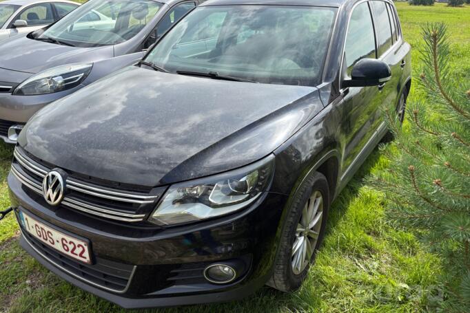 Volkswagen Tiguan 1 generation [restyling] Crossover